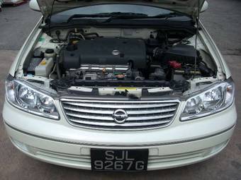 2005 Nissan Sunny Photos