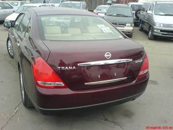 Nissan Teana