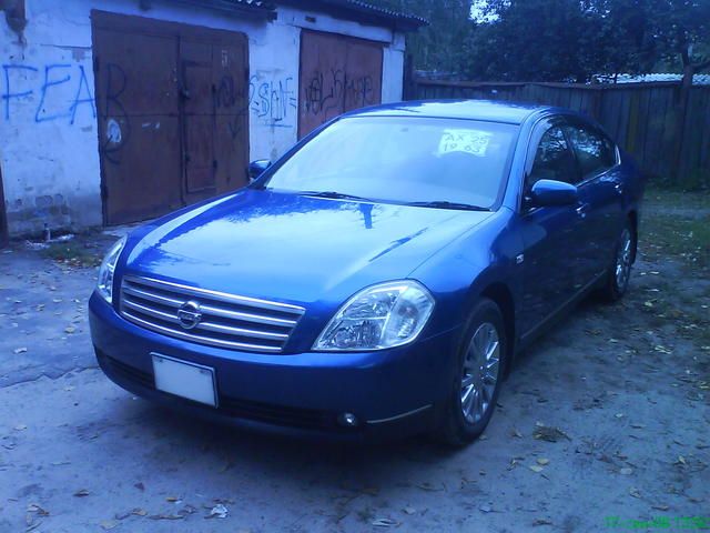 2003 Nissan Teana