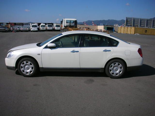 2003 Nissan Teana