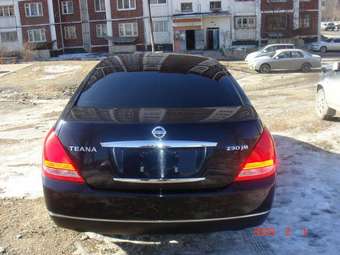 Nissan Teana