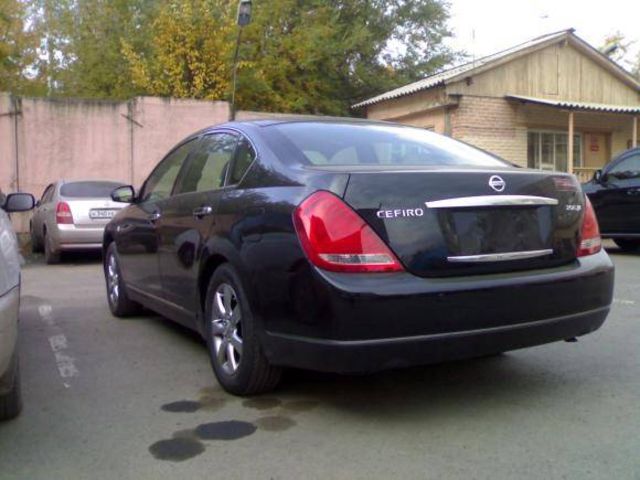 2003 Nissan Teana