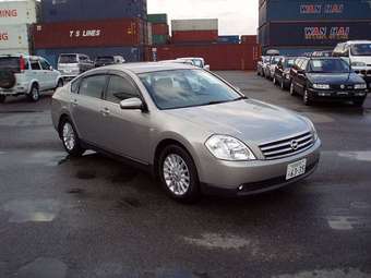 2003 Nissan Teana