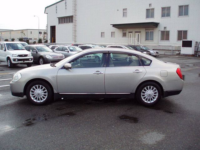 2003 Nissan Teana