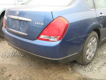 2003 Nissan Teana