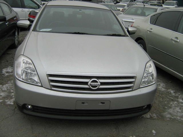 2003 Nissan Teana