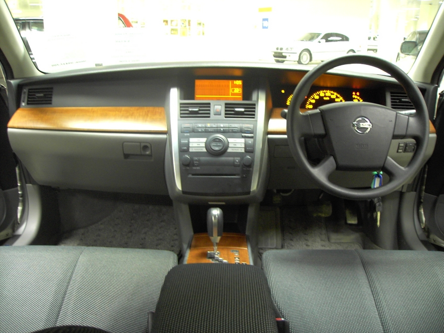 2003 Nissan Teana Wallpapers