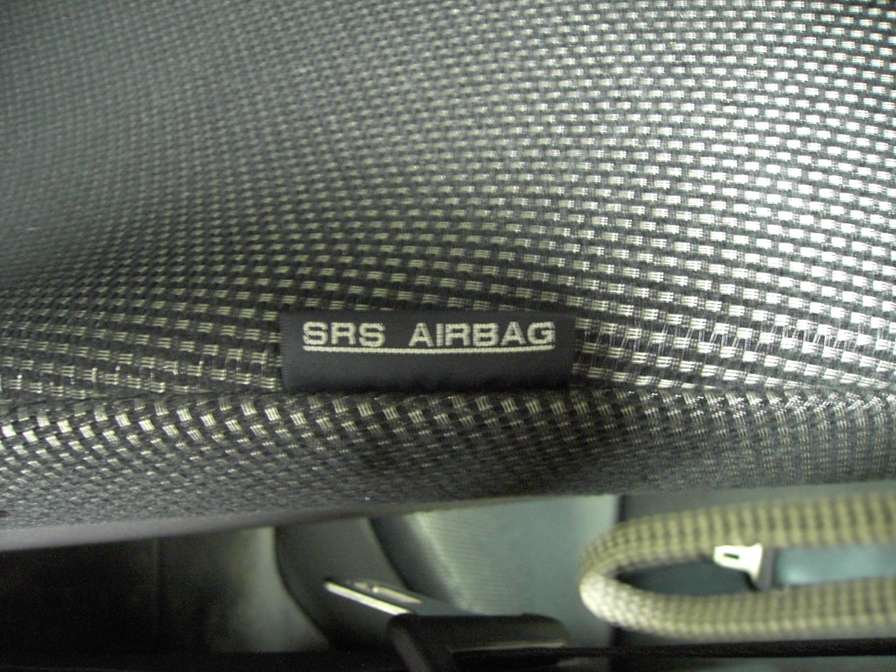 2003 Nissan Teana Pics