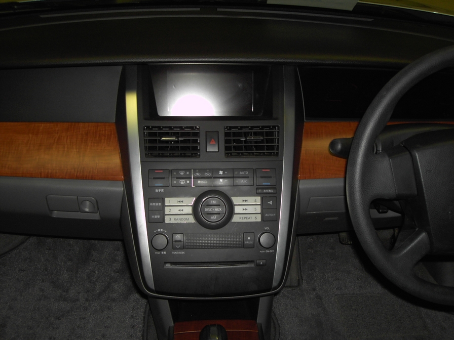 2003 Nissan Teana Images