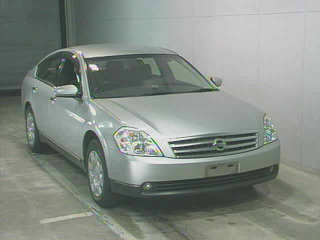 2003 Nissan Teana Photos