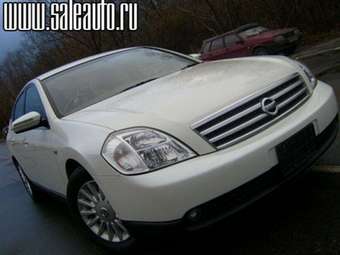 2003 Nissan Teana Photos