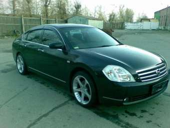 2003 Nissan Teana Pictures