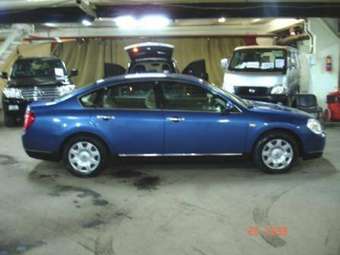 2003 Nissan Teana Pictures