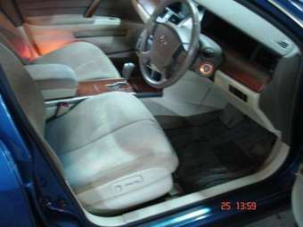 2003 Nissan Teana Photos