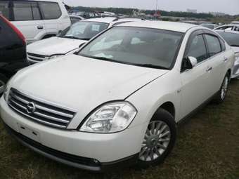 2003 Nissan Teana Pics