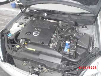 2003 Nissan Teana Pictures