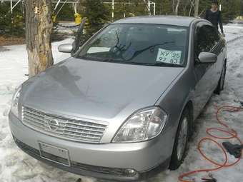 2003 Nissan Teana Images