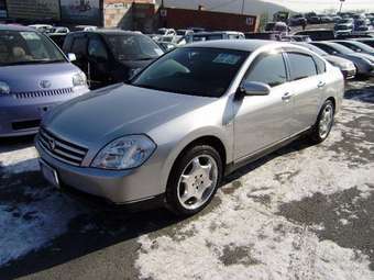 2003 Nissan Teana Photos