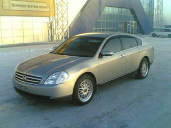 2003 Nissan Teana Pictures