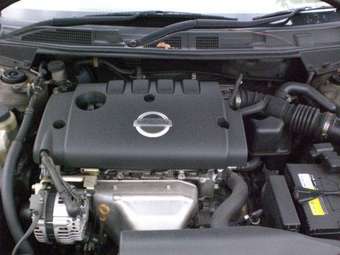 2003 Nissan Teana Pictures