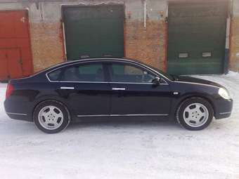 2003 Nissan Teana Photos