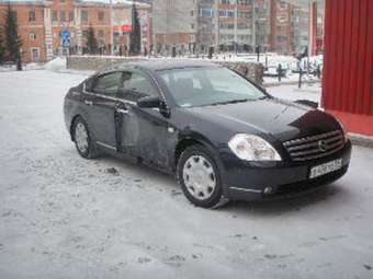 2003 Nissan Teana Pictures