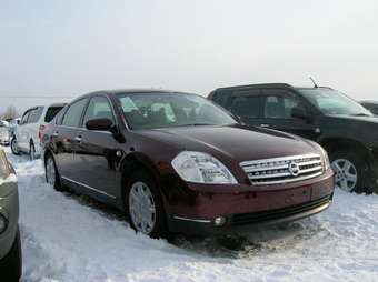 2003 Nissan Teana Pics