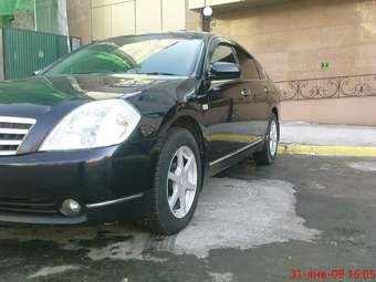 2003 Nissan Teana Photos