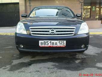 2003 Nissan Teana Photos