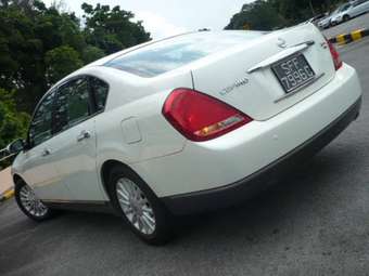 2003 Nissan Teana Photos