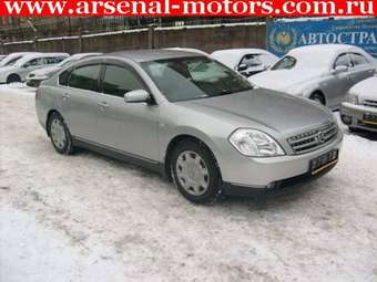 2003 Nissan Teana Photos
