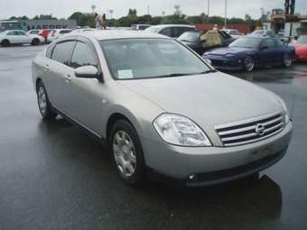 2003 Nissan Teana Wallpapers