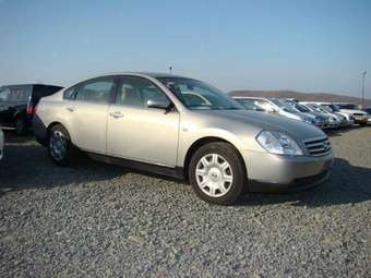 2003 Nissan Teana Wallpapers