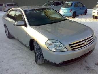 2003 Nissan Teana Images