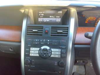 2003 Nissan Teana Pictures