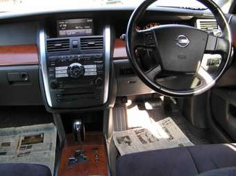2003 Nissan Teana Pictures