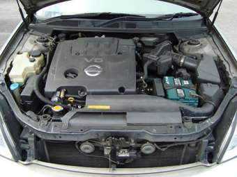 2003 Nissan Teana Pictures