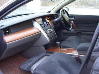 2003 Nissan Teana Images