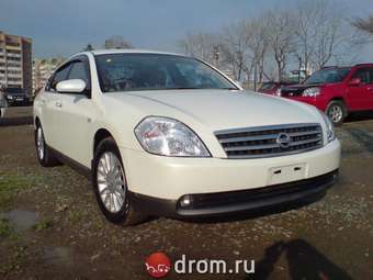 2003 Nissan Teana Pictures