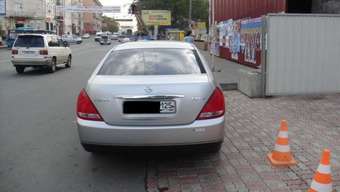 2003 Nissan Teana Pics