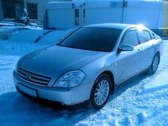 2003 Nissan Teana Photos