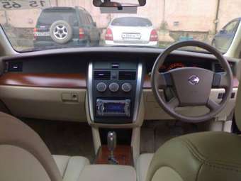 2003 Nissan Teana Pictures