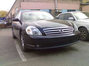 2003 Nissan Teana Photos