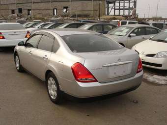 2003 Nissan Teana Images