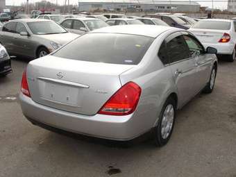 2003 Nissan Teana Pics