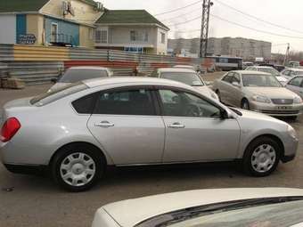 2003 Nissan Teana Pictures