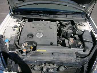 2003 Nissan Teana Photos