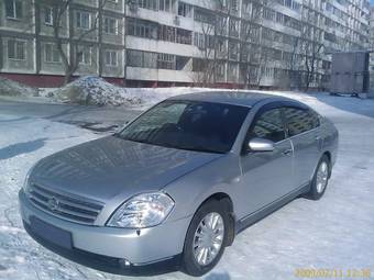 2003 Nissan Teana Pictures