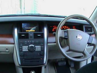 2003 Nissan Teana Pictures