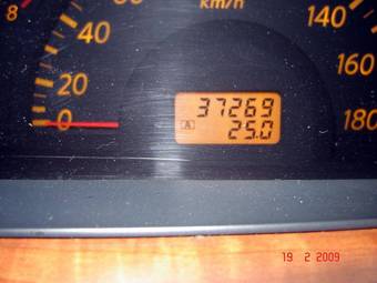 2003 Nissan Teana Pictures
